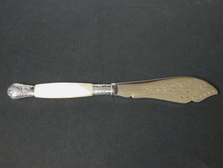 Butter knife