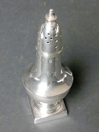Pepper castor