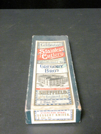 Knife box
