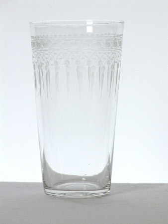 Pint glass