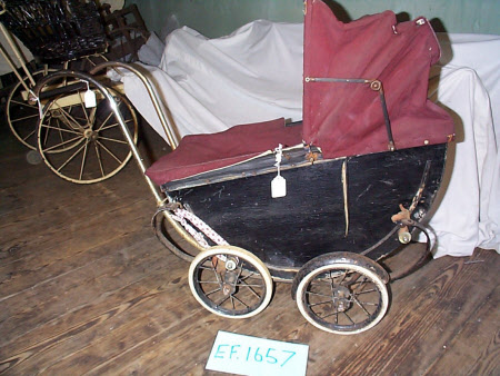 Doll's pram