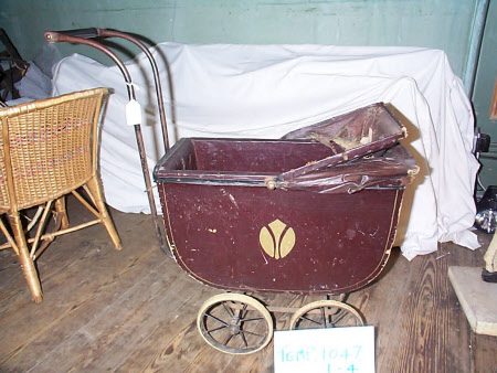 Doll's pram