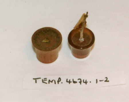 Doll's house plant pot