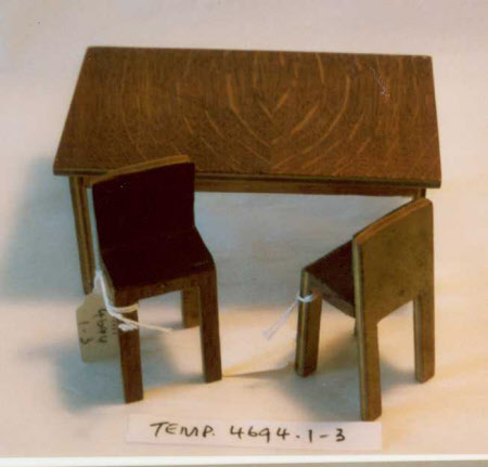 Doll's house furniture