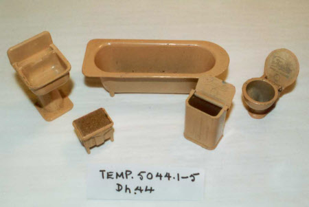 Doll's house furniture