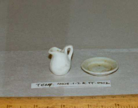 Doll's house crockery