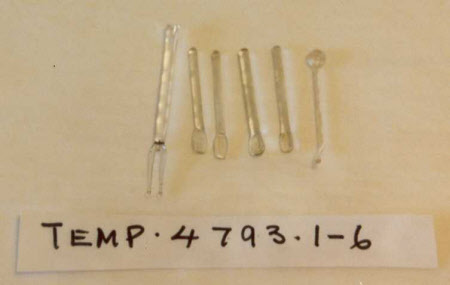 Doll's house cutlery