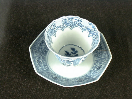 Tea bowl saucer
