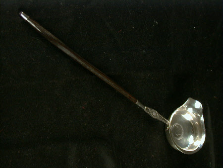 Punch ladle