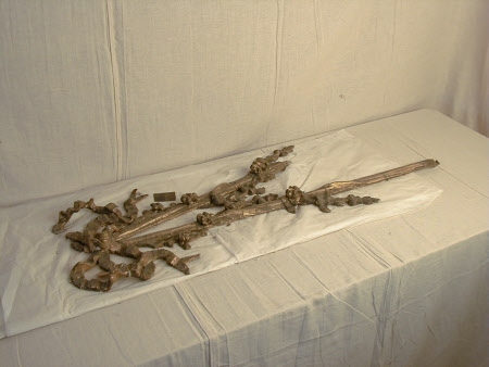 Carving fragment