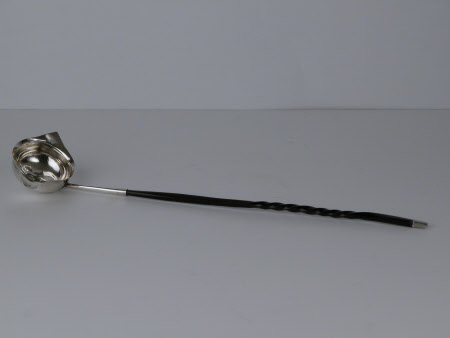 Punch ladle
