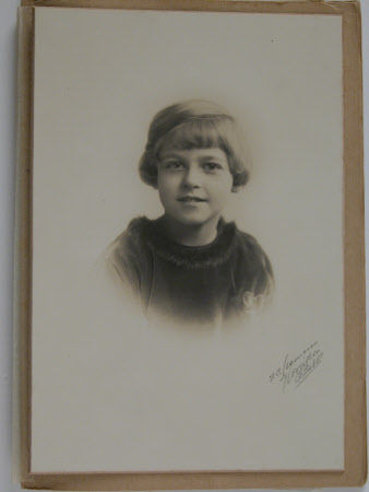 Elizabeth Henrietta Blathwayt (b.1917)