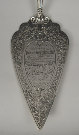 Presentation trowel