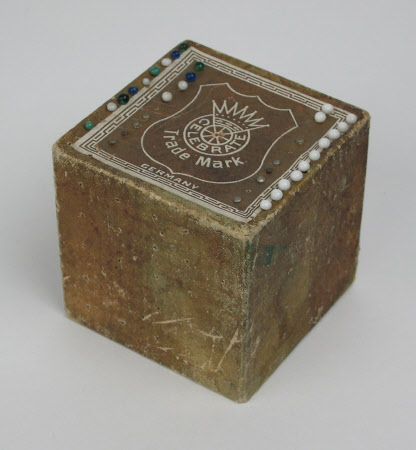 Pin box