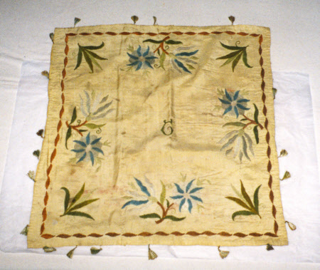 Clothes cover