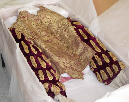 Costume