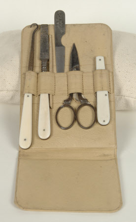 Toilet set
