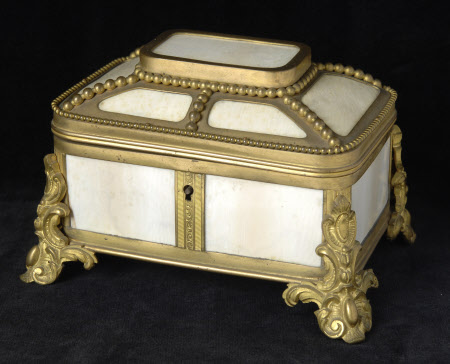 Jewellery box