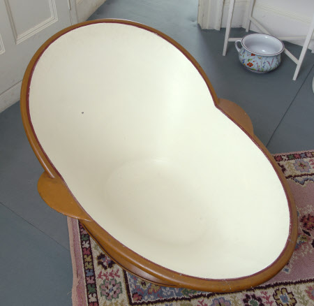 Hip bath