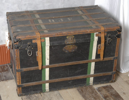 Cabin trunk