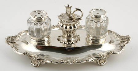 Inkstand