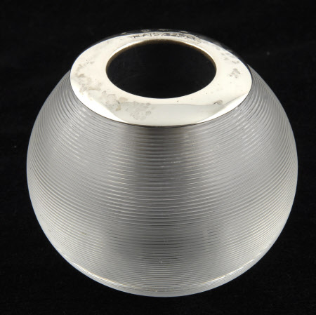 Vesta holder