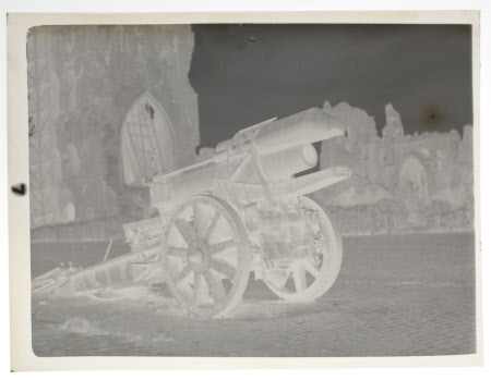 A siege gun at Ypres. 