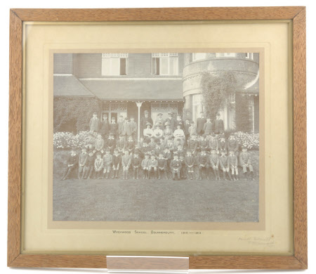 Class at Wychwood School, Bournemouth 1910-1912,