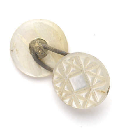 Cuff link
