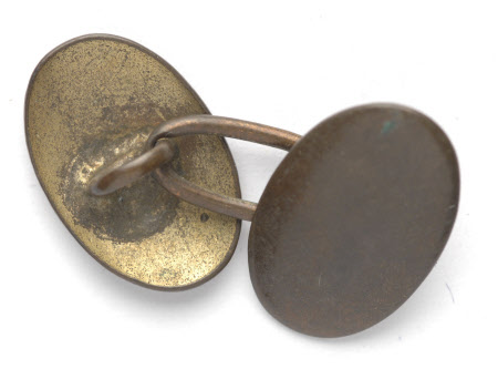 Cuff link