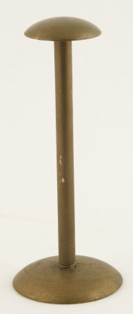 Wig stand