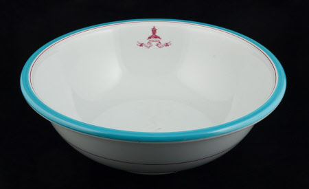 Wash basin