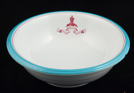 Wash basin