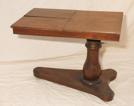 Reading table
