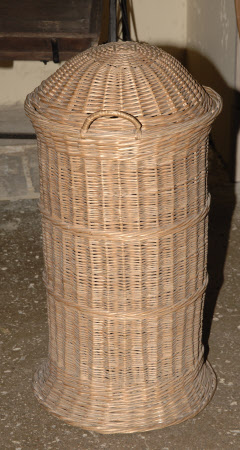 Linen basket