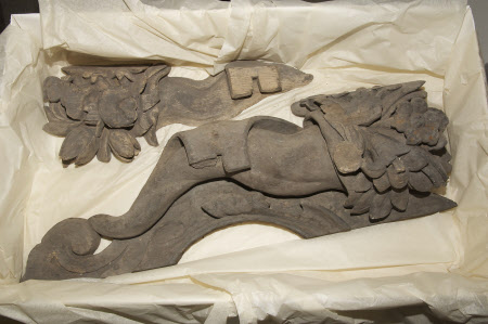 Carving fragment