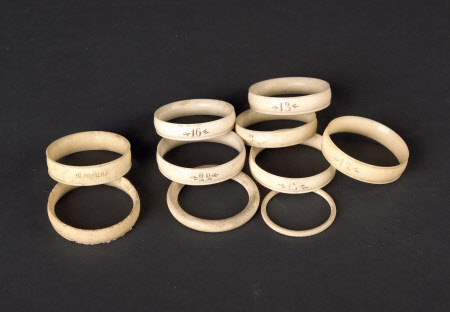 Napkin holder