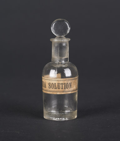 Ammonia bottle