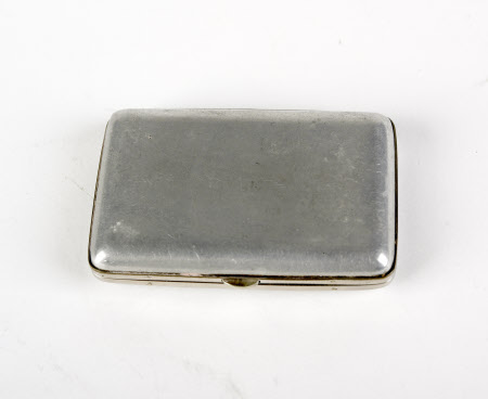 Cigarette case