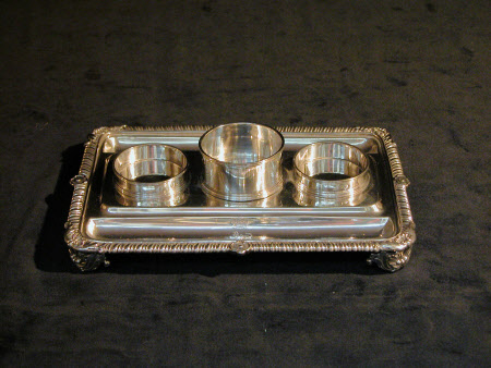 Inkstand