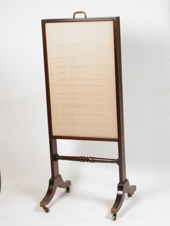 Cheval fire screen