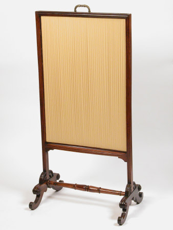 Cheval fire screen