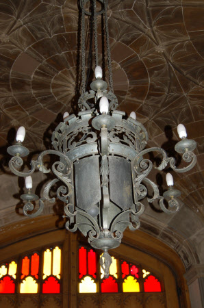 Hanging lantern