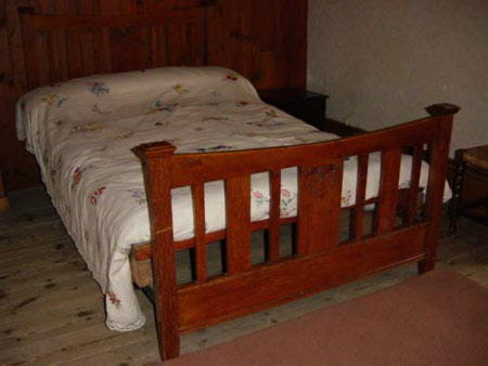 Double bed