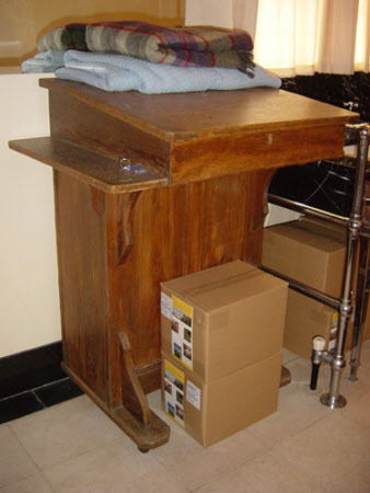 Clerk's desk