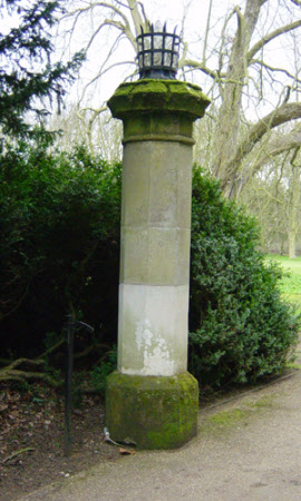 Pillar