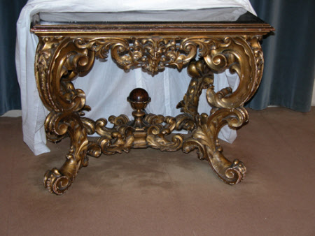 Centre table
