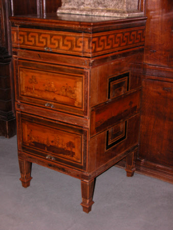 Commode
