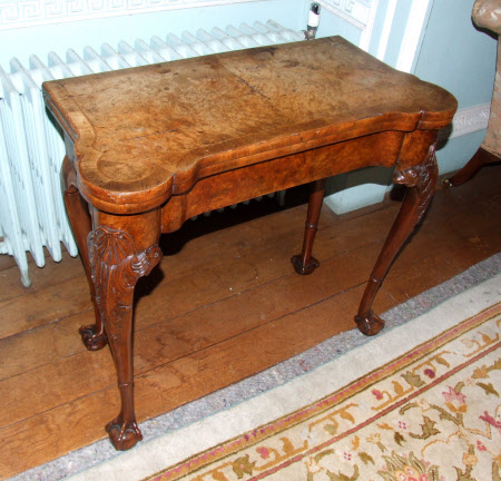 Card table