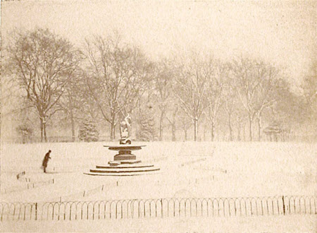 “Hyde Park, Jan 27, 1895” .